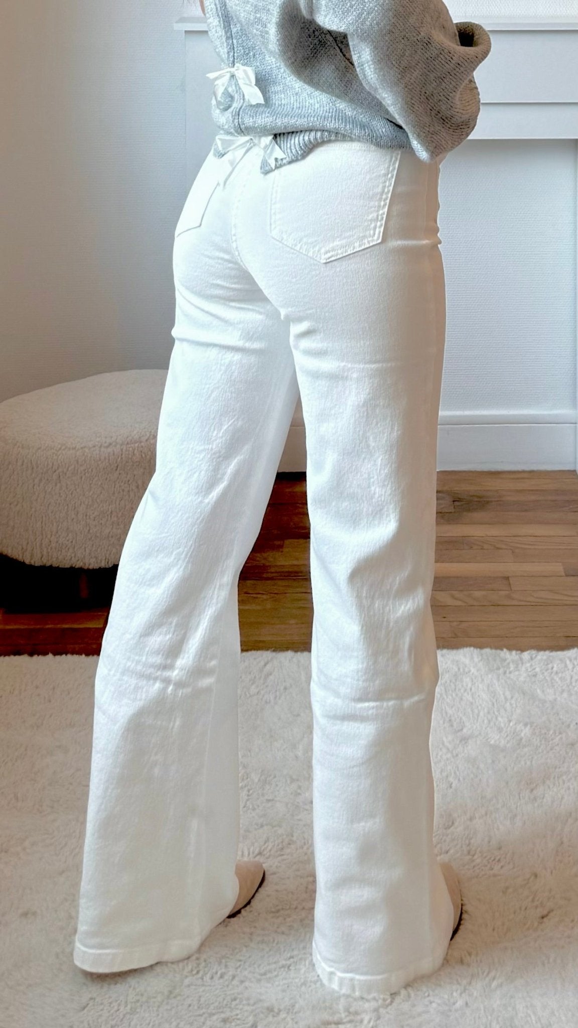 Jean GIRLFRIEND
