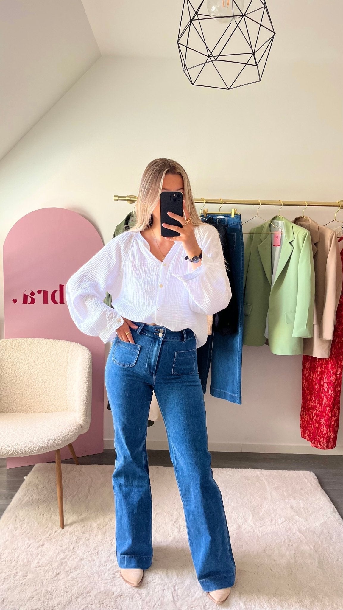 Jean GIRLFRIEND